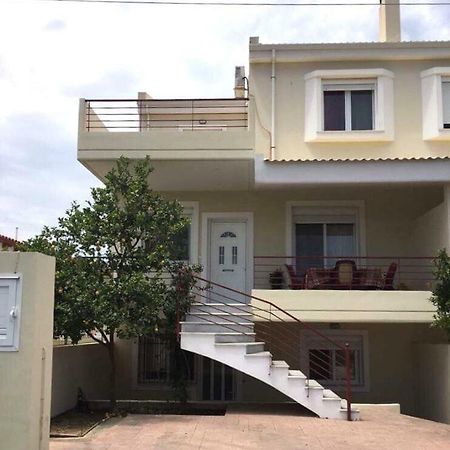 Amazing House In Kiato Near The Beach מראה חיצוני תמונה